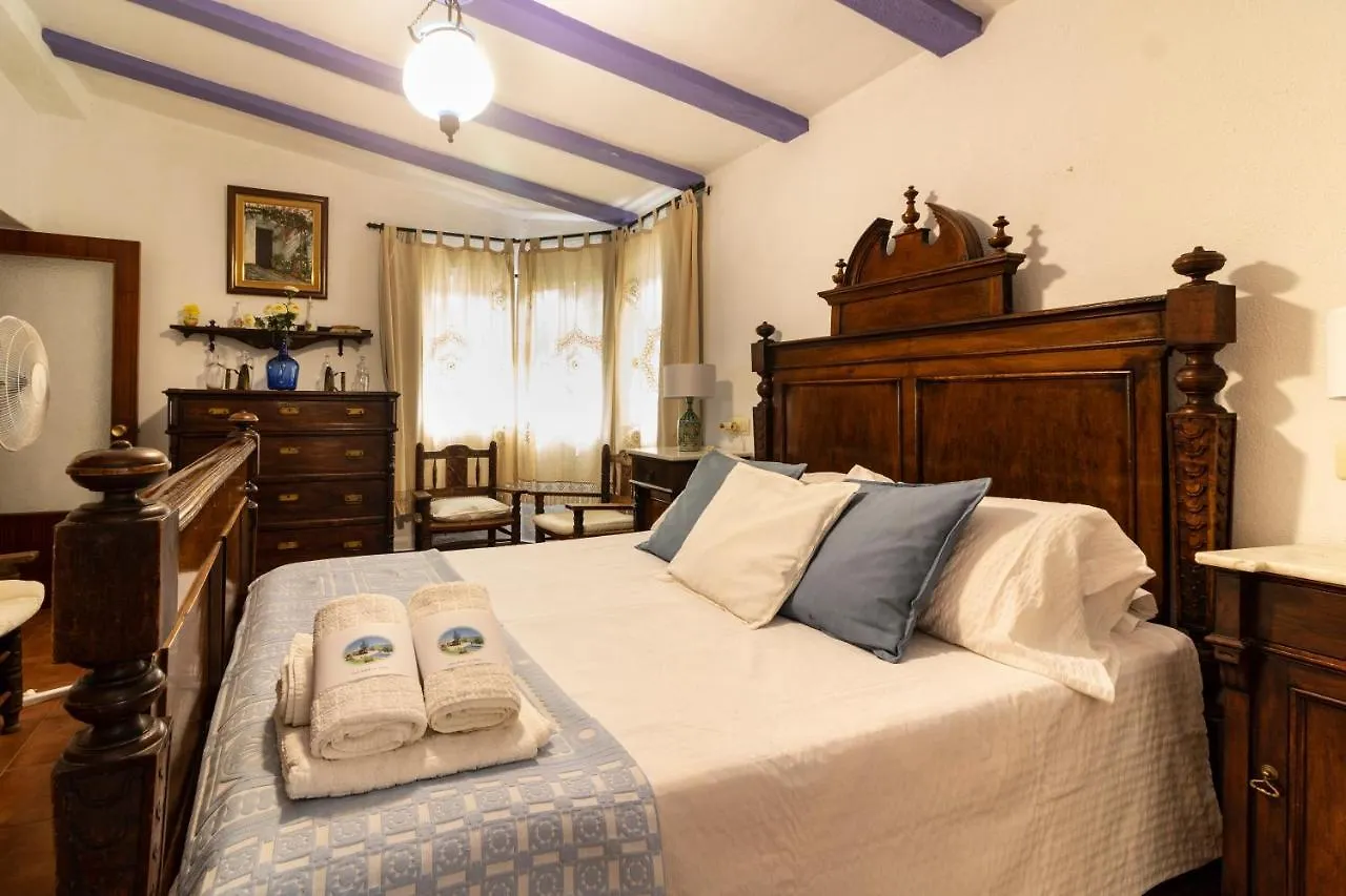 Casa Rural La Pedra Ronda 0*,  Spain