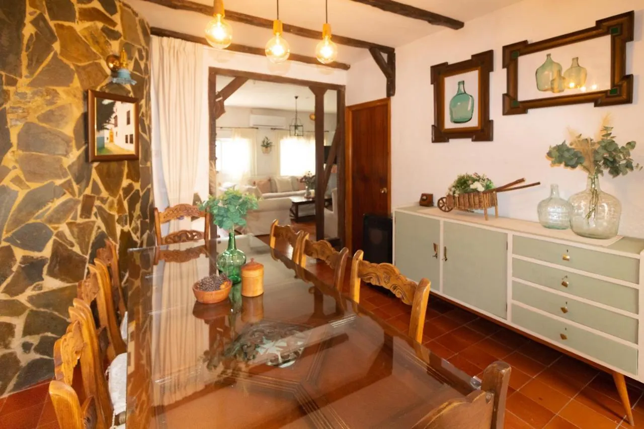 Casa Rural La Pedra Ronda 0*,  Spain